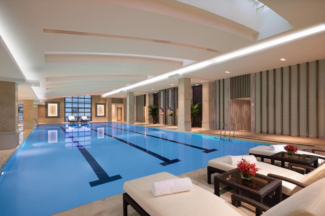 Crowne Plaza Shanghai Nanjing Road By Ihg ภายนอก รูปภาพ The pool at the spa