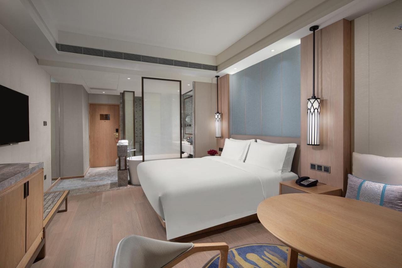 Crowne Plaza Shanghai Nanjing Road By Ihg ภายนอก รูปภาพ Deluxe Room